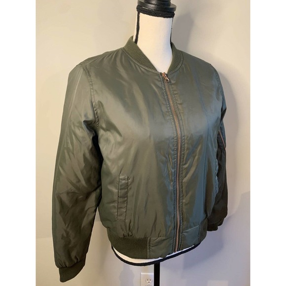 IRIS Los Angeles Womens Army Green Bomber Jacket Size Med Coat Puffer warm - Picture 2 of 6